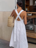 Summer Fashion Temperament Relaxed Hanging Neck Sexy Black Dress French Elegant Show-Back Women's Short Dress 68HZ