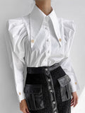 Autumn 2025 New Female Minority Retro Court Style Collar Pressure Folding Bubble Sleeve Elegant Light White Shirt 68HZ